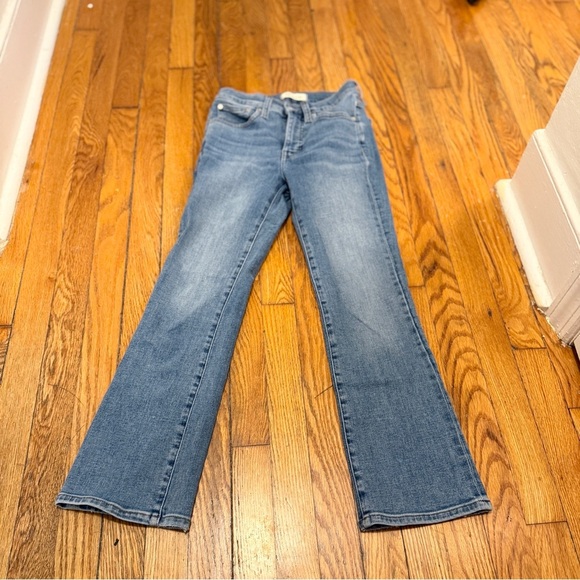 MADEWELL Mid-Rise Kick Out Women's Jeans. Vintage Blue. Size 25 - Picture 2 of 10